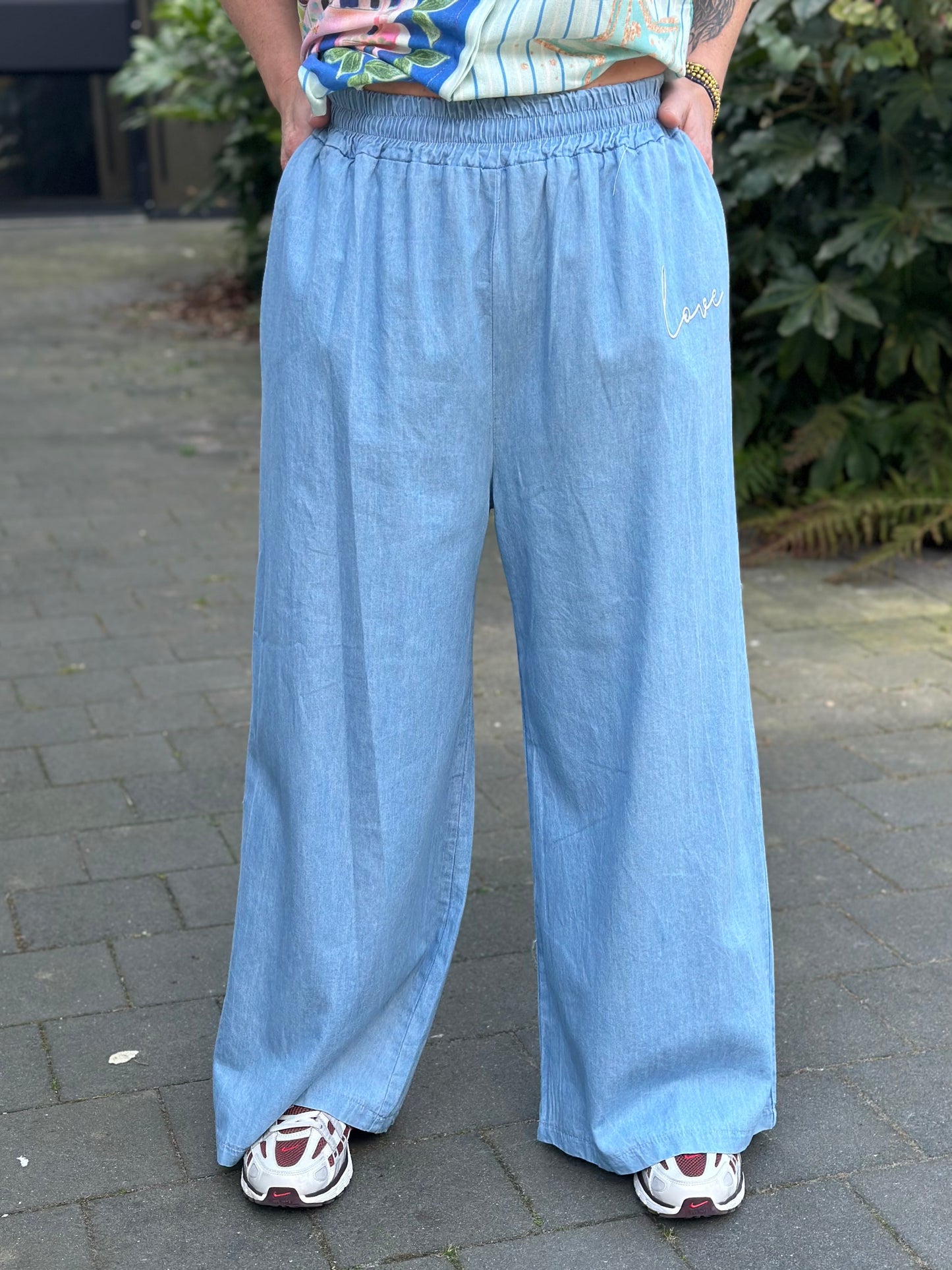Dunne jeans love