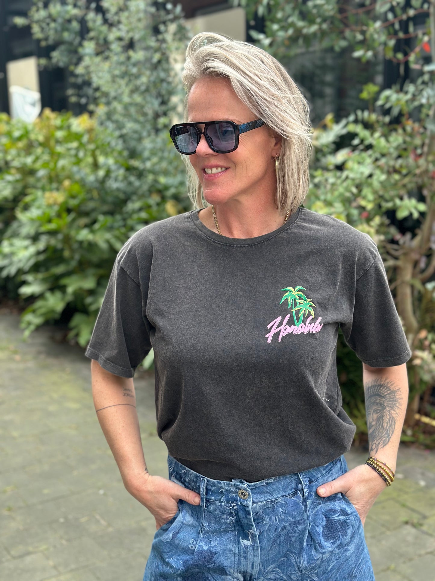 T-shirt Honolulu grijs