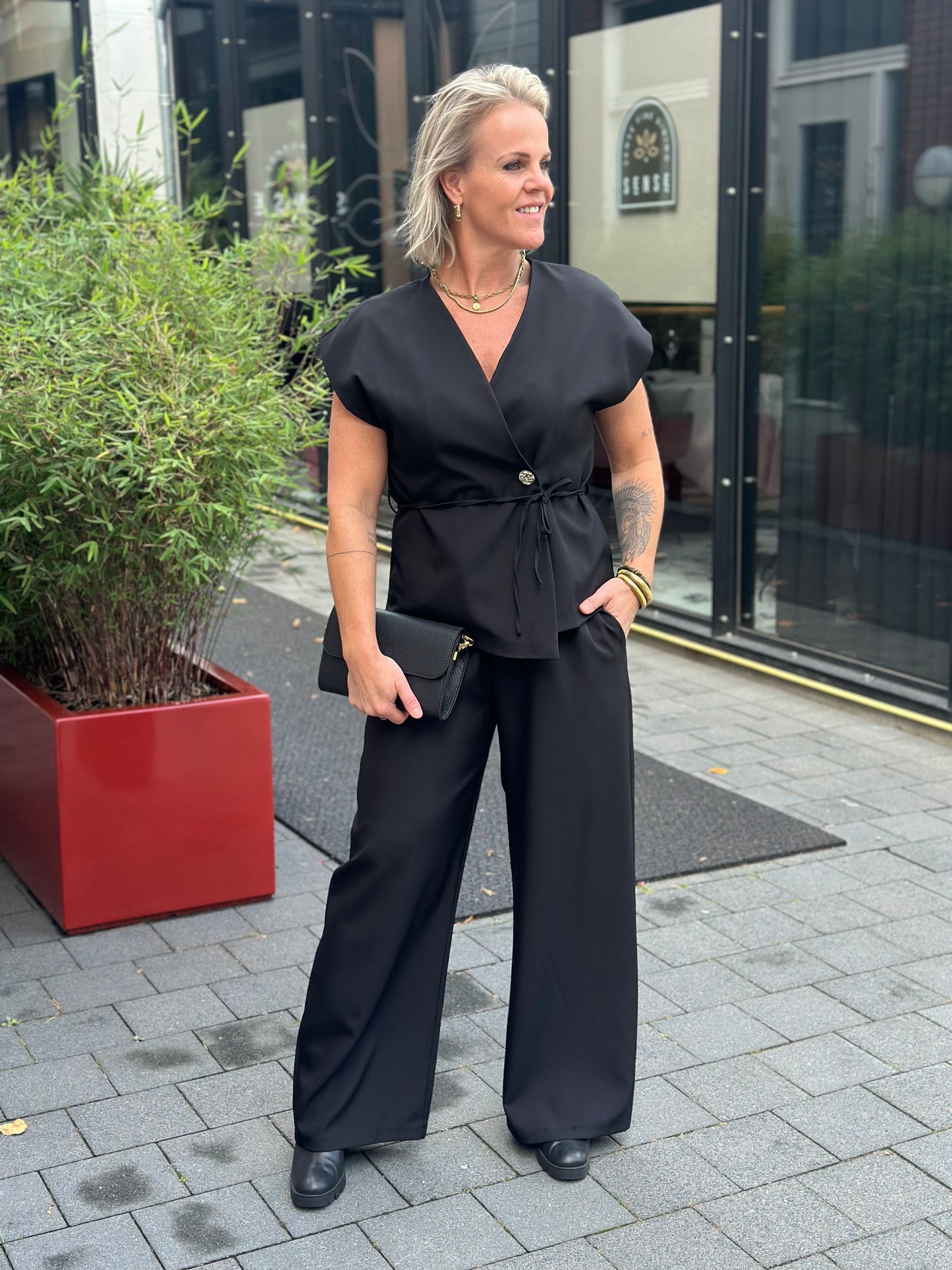 Tweedelige set broek en gilet zwart
