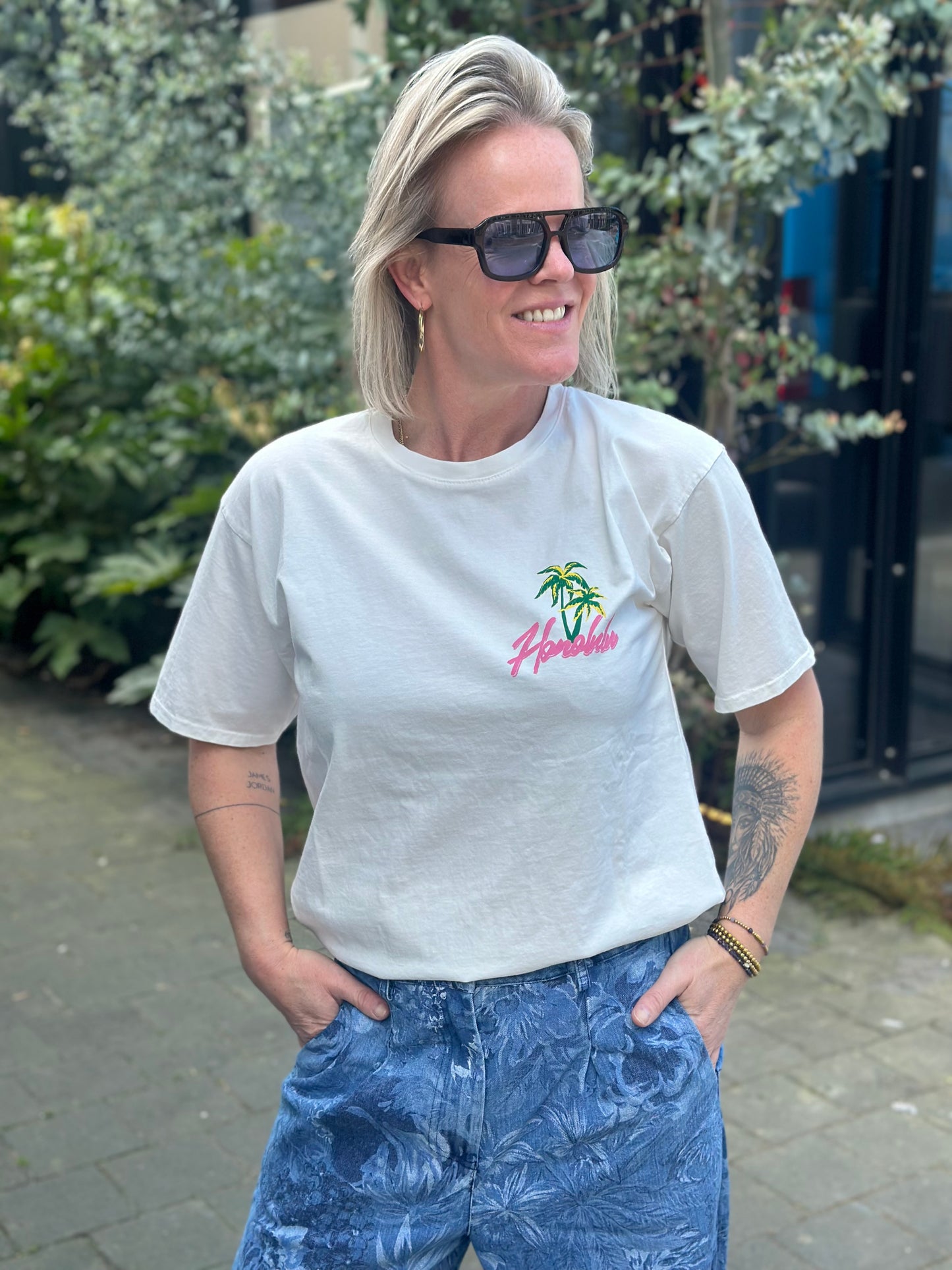 T-shirt Honolulu wit