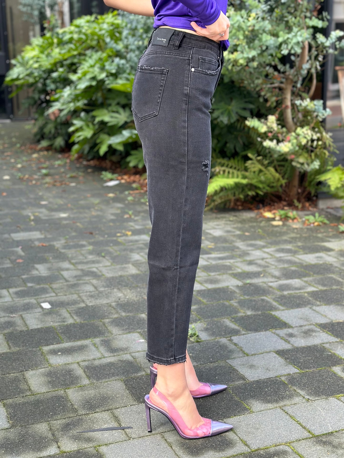 Mom fit jeans black Queen Hearts