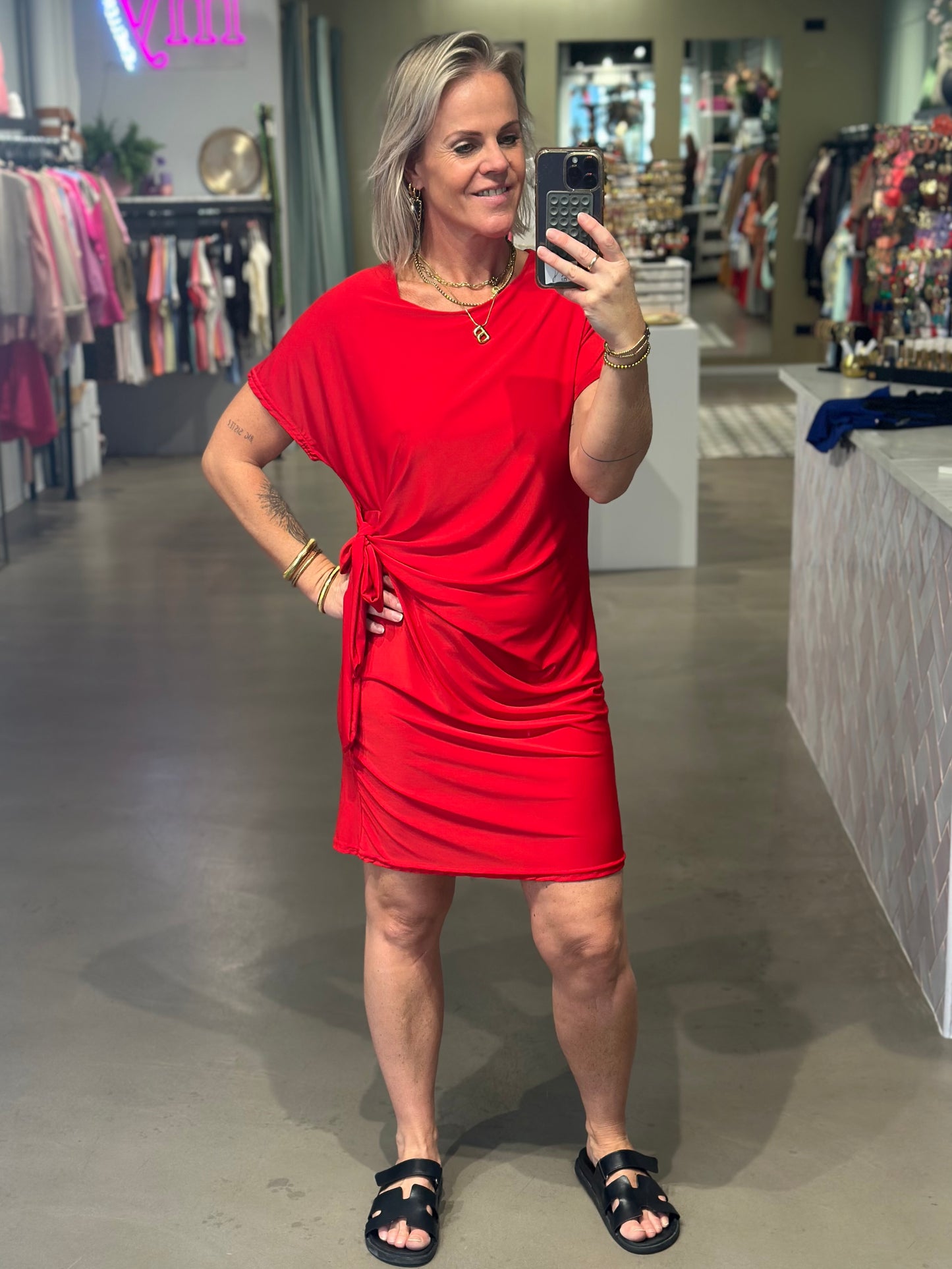 knot dress rood