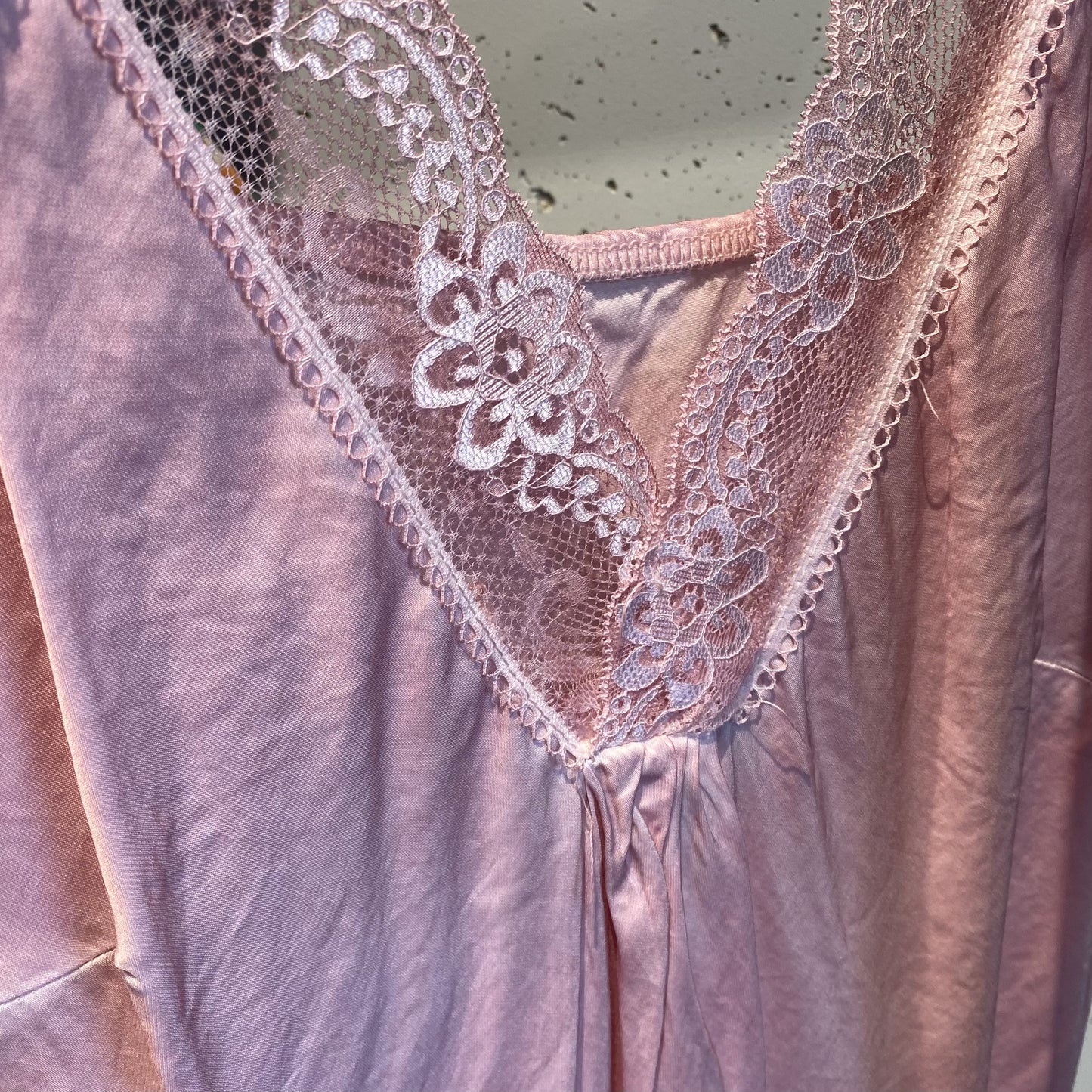 Lace singlet licht roze