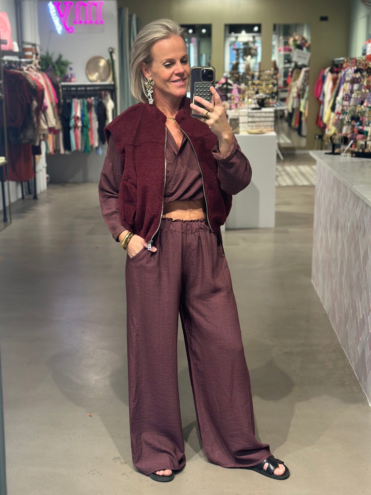 Tweedelige set broek en top aubergine