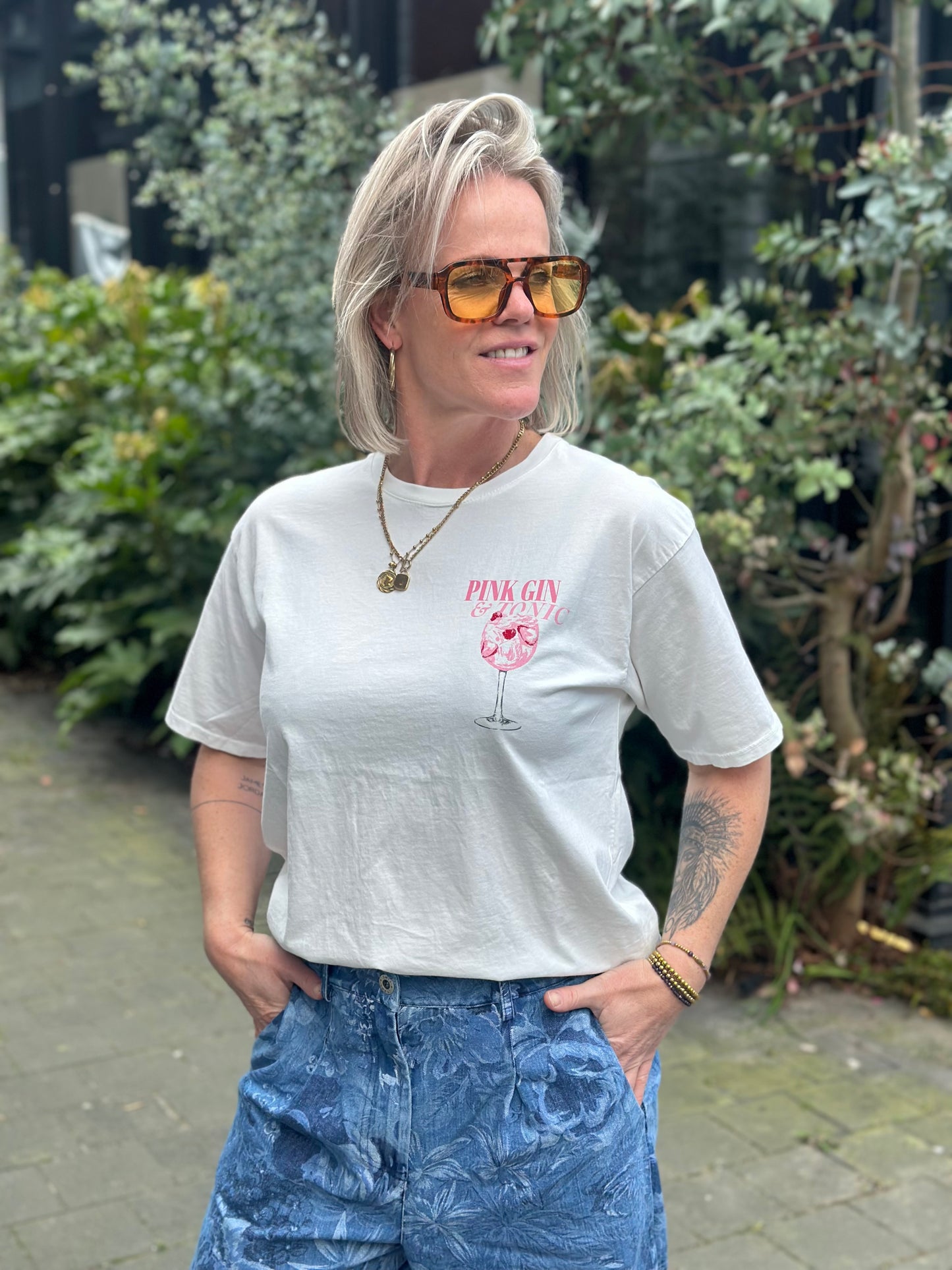 T-shirt pink gin wit