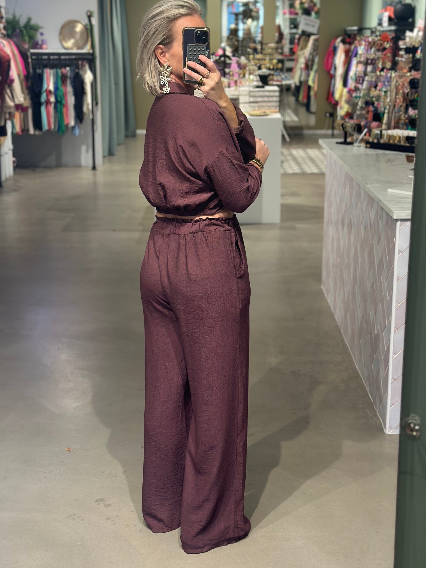 Tweedelige set broek en top aubergine