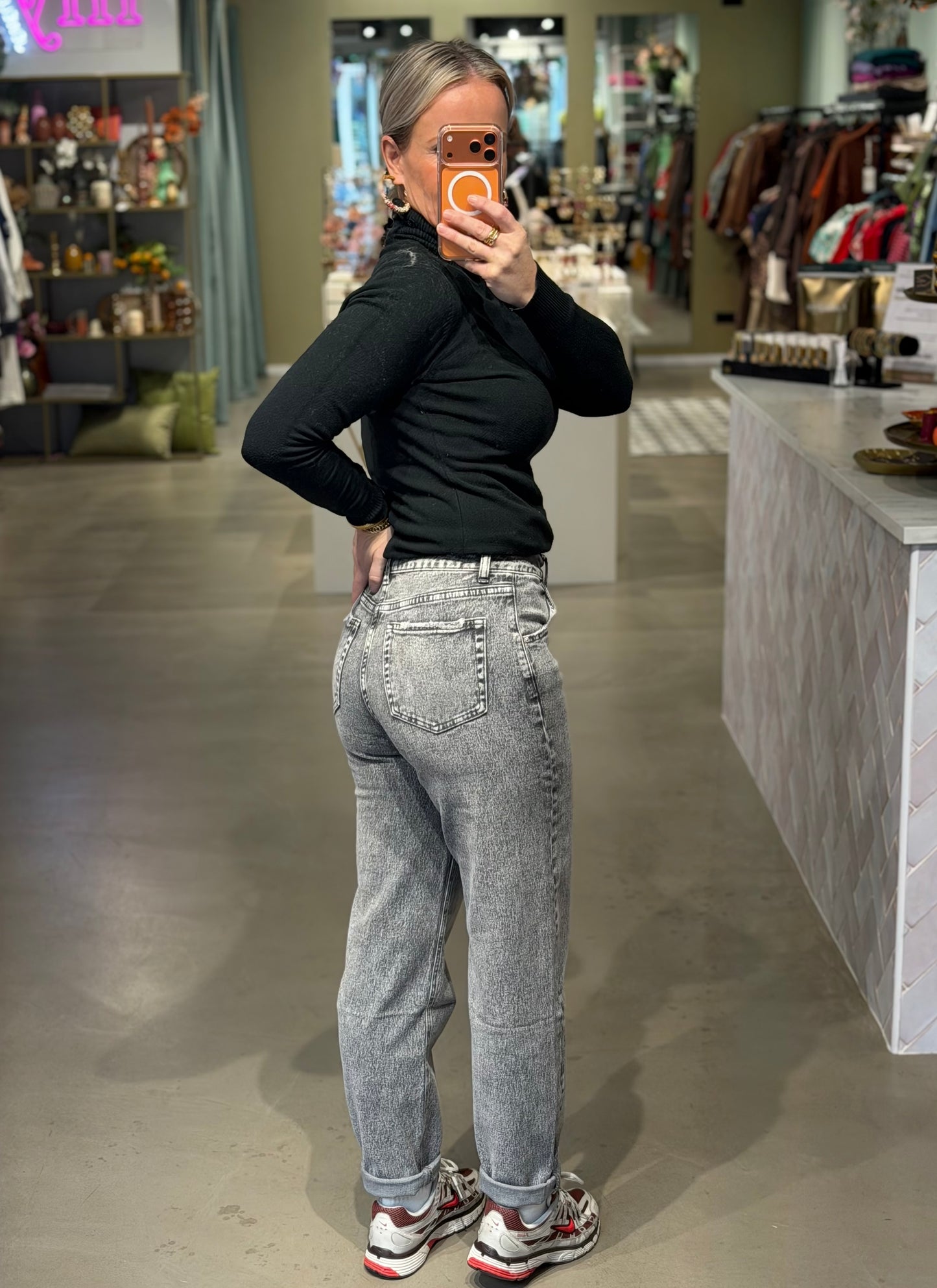 Queen Hearts - Mom fit jeans grijs