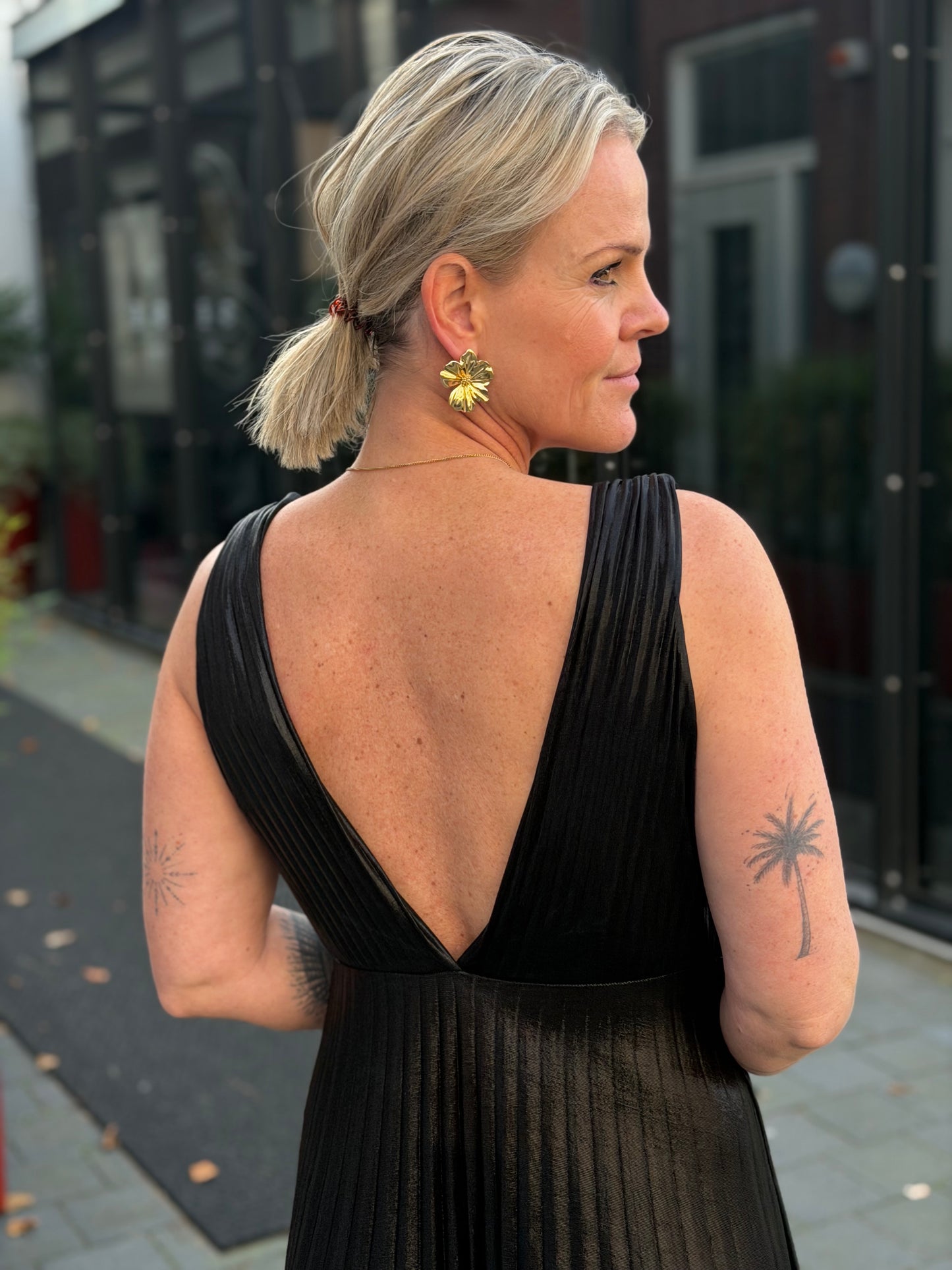 Glam plissé dress zwart