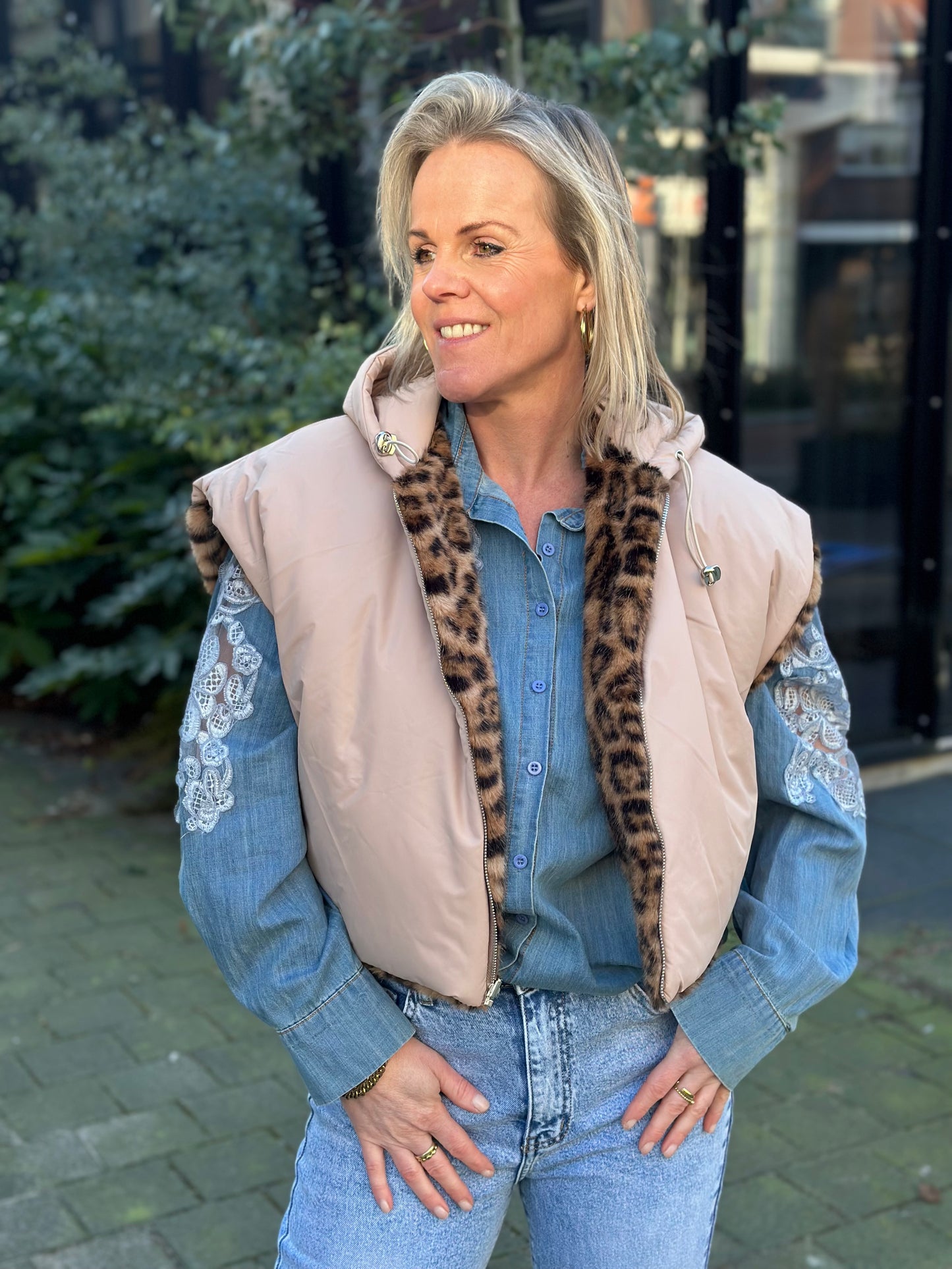 Furry Leopard bodywarmer dubbelzijdig