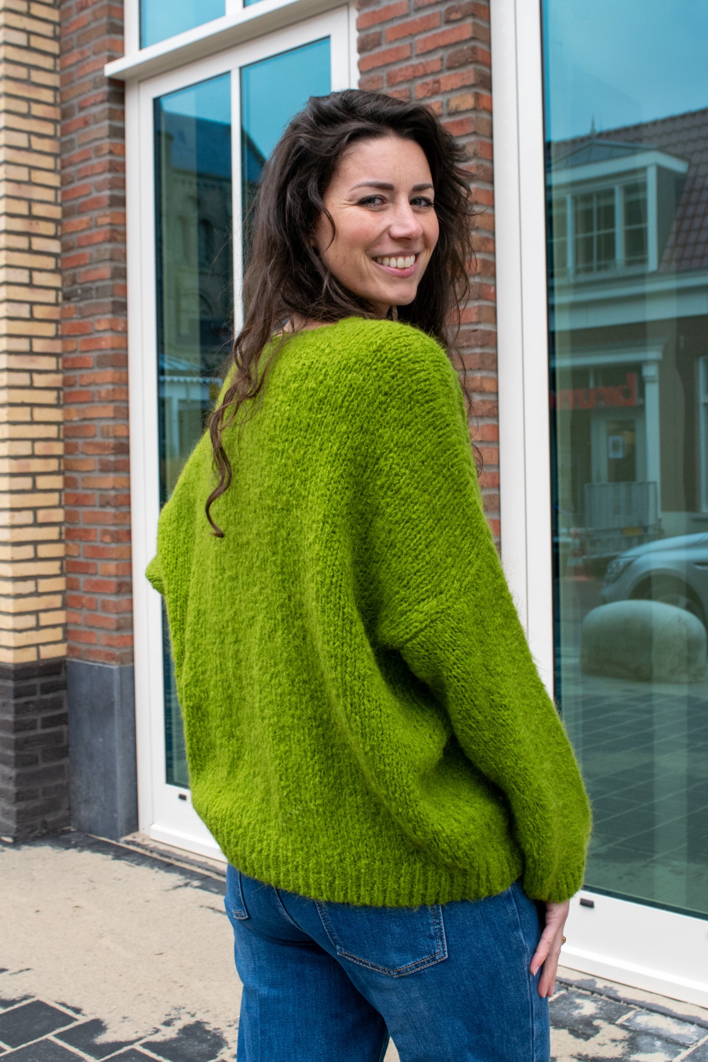 Soft Vhals trui oversized moss groen