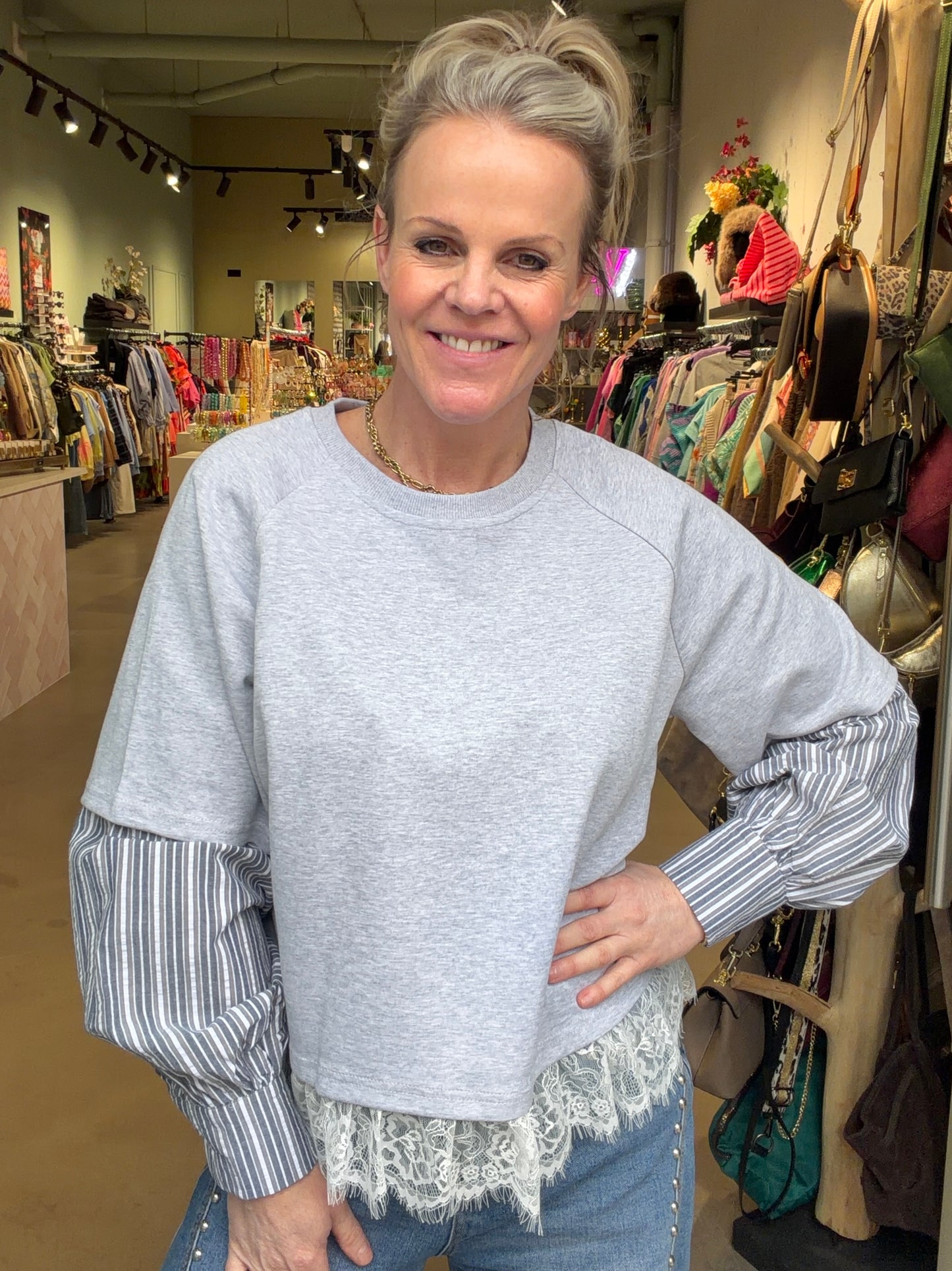 Blouse sweater grijs