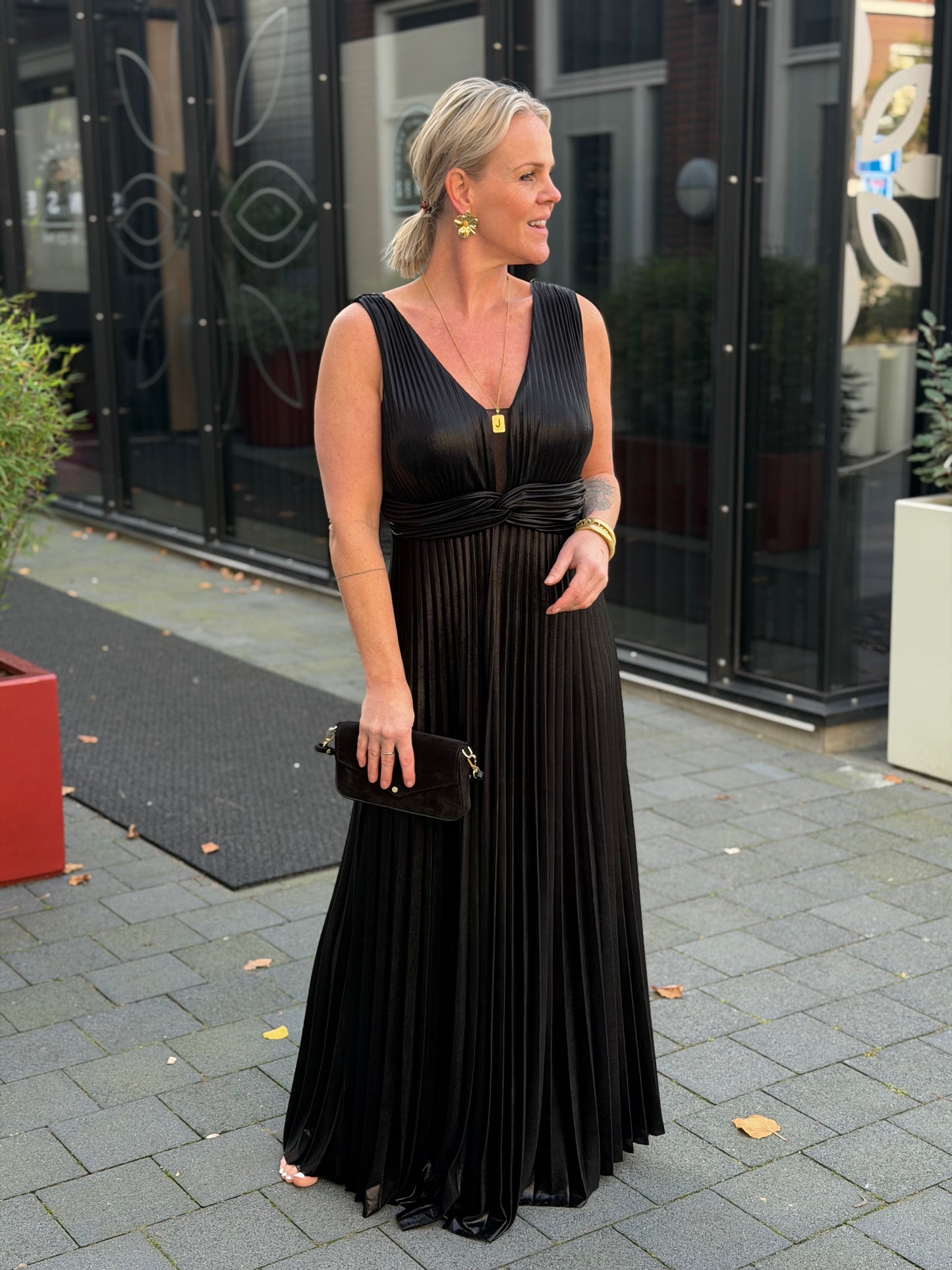 Glam plissé dress zwart
