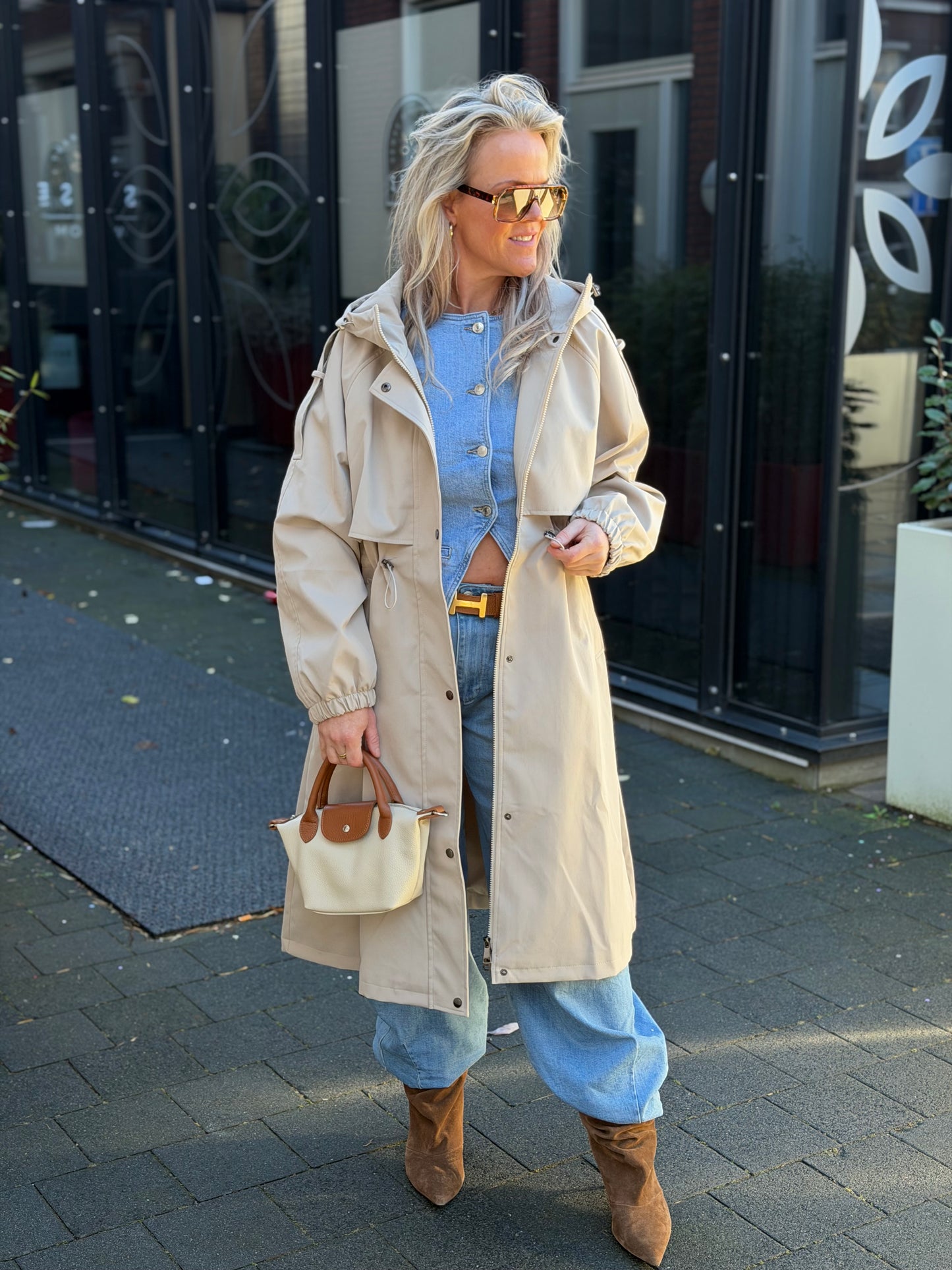 Lange trenchcoat beige