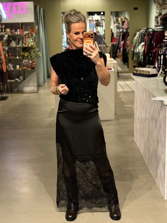 Lange zijde rok met kant zwart