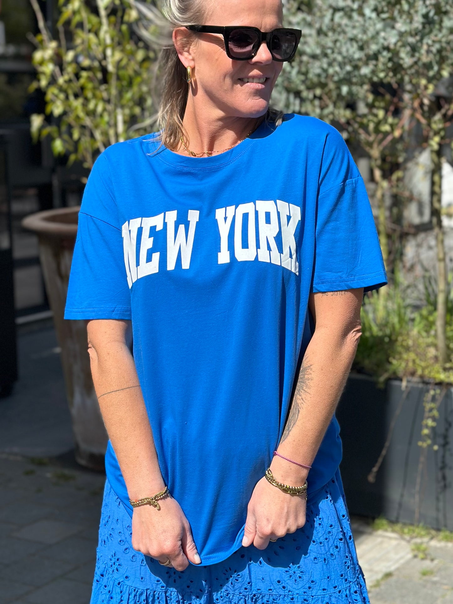 T-shirt New York kobalt