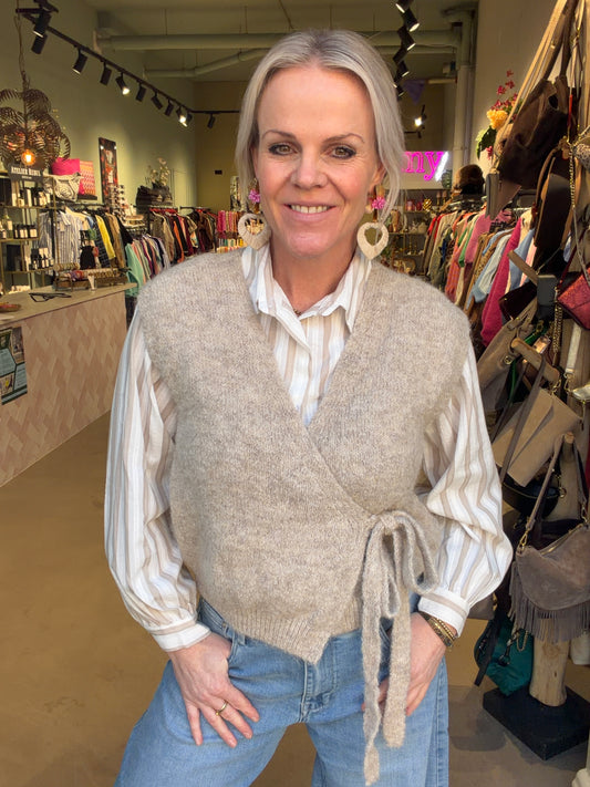 Overslag vest mouwloos beige