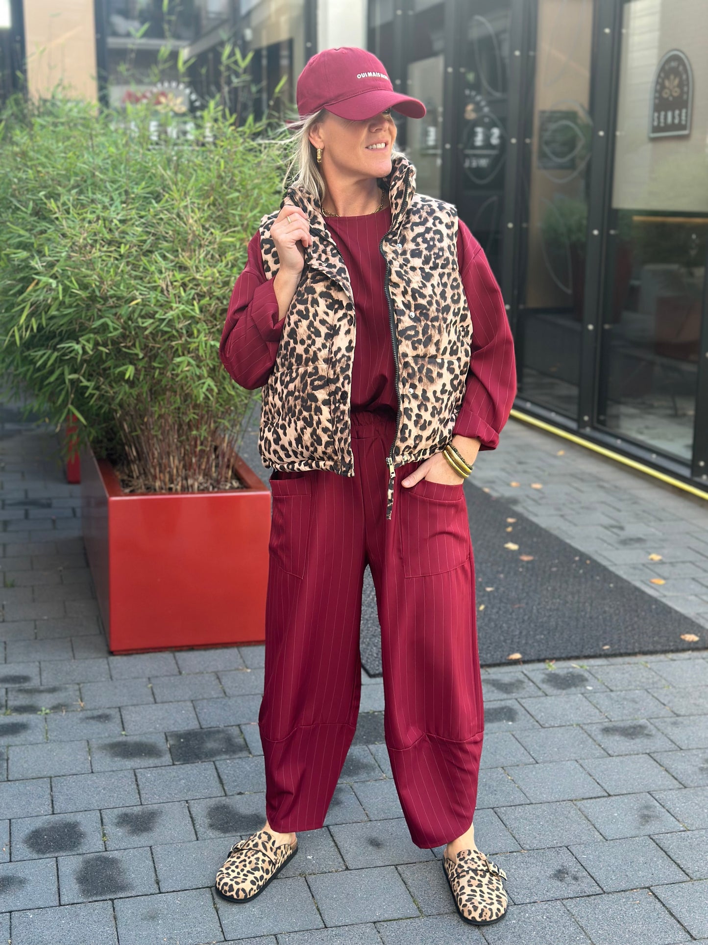 Leopard bodywarmer