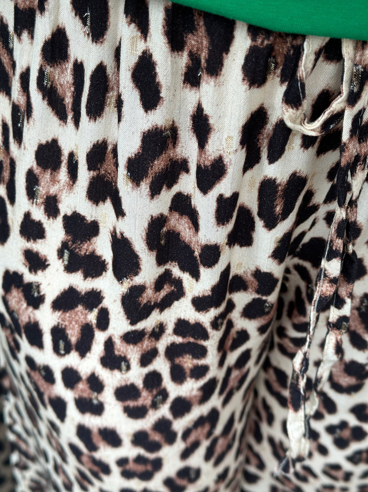 Viscose Leopard pants beige