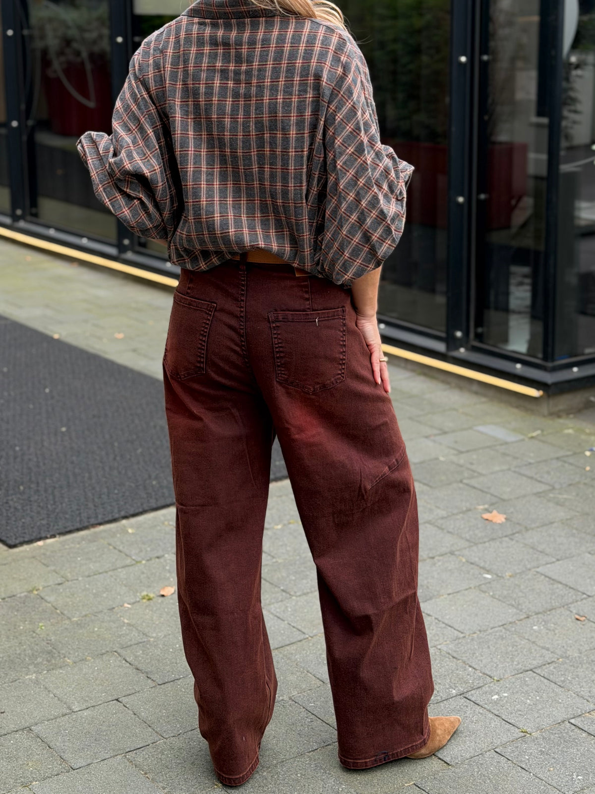 Coloured Barrel Jeans brownish