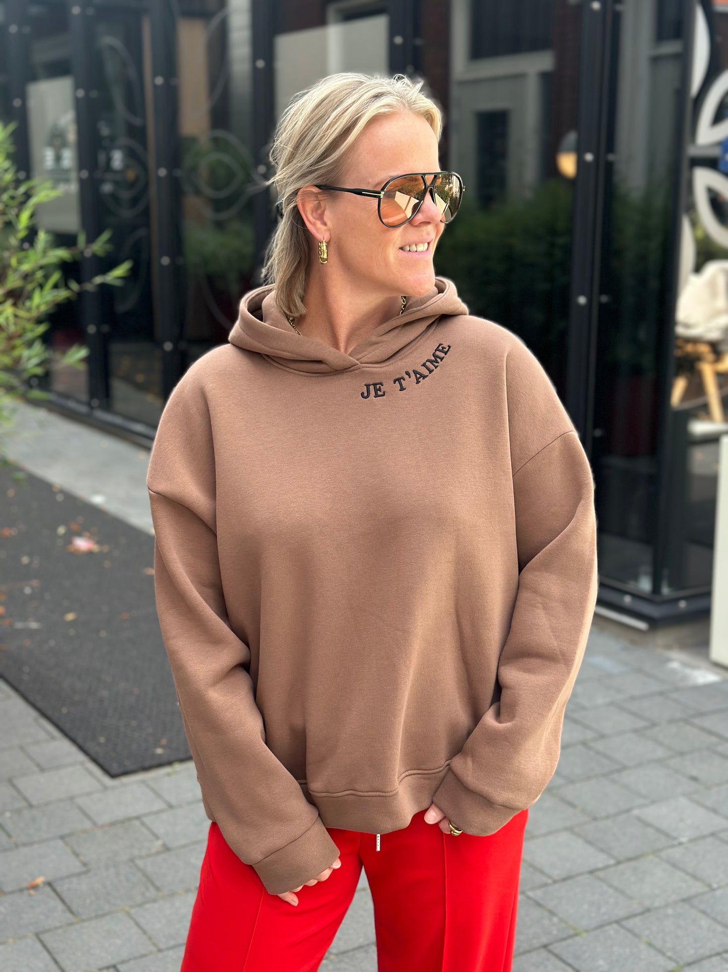 hoodie sweater Je t’aime licht bruin
