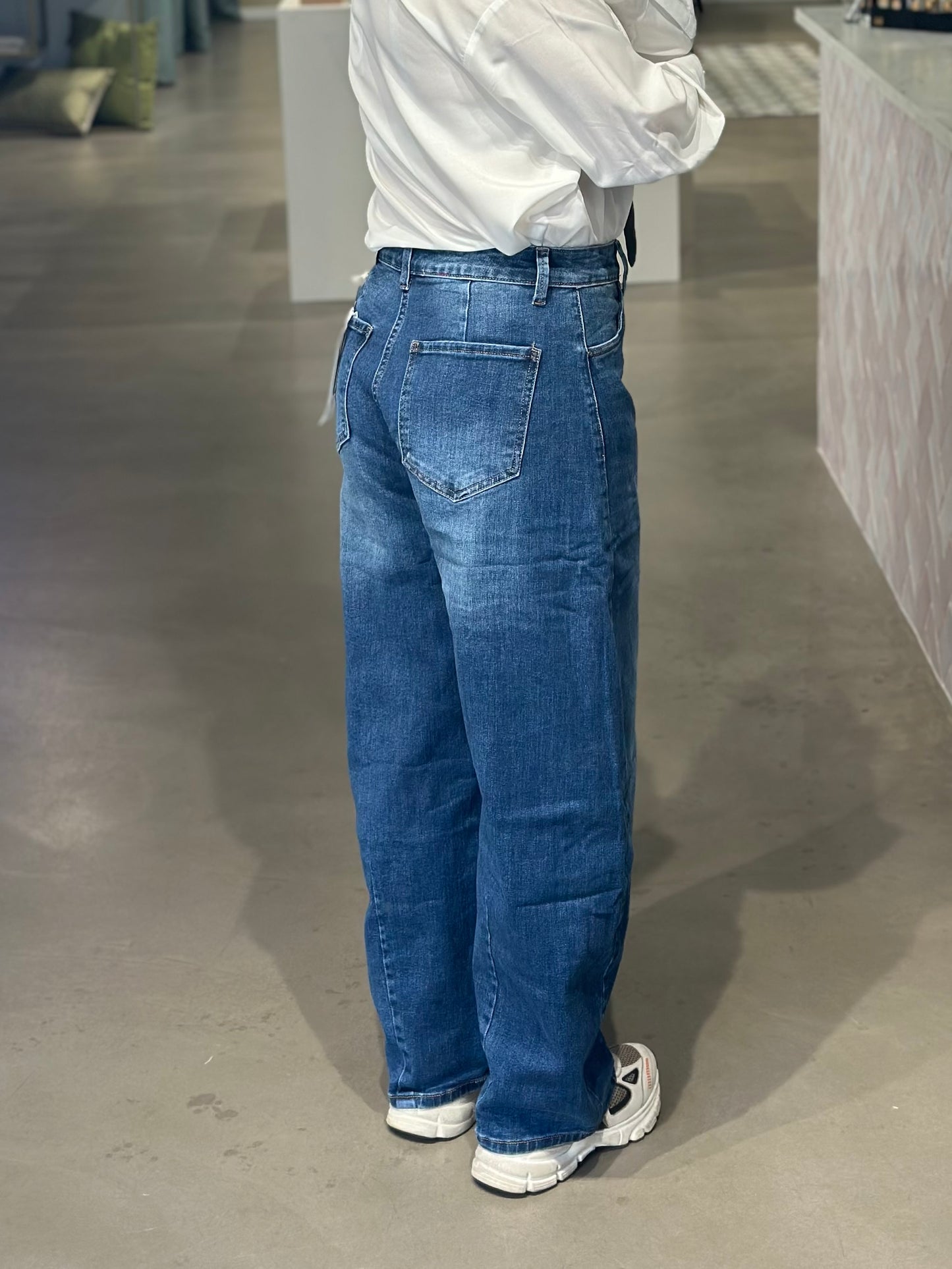 Ana & Lucy Barrel Loose Jeans dark blue