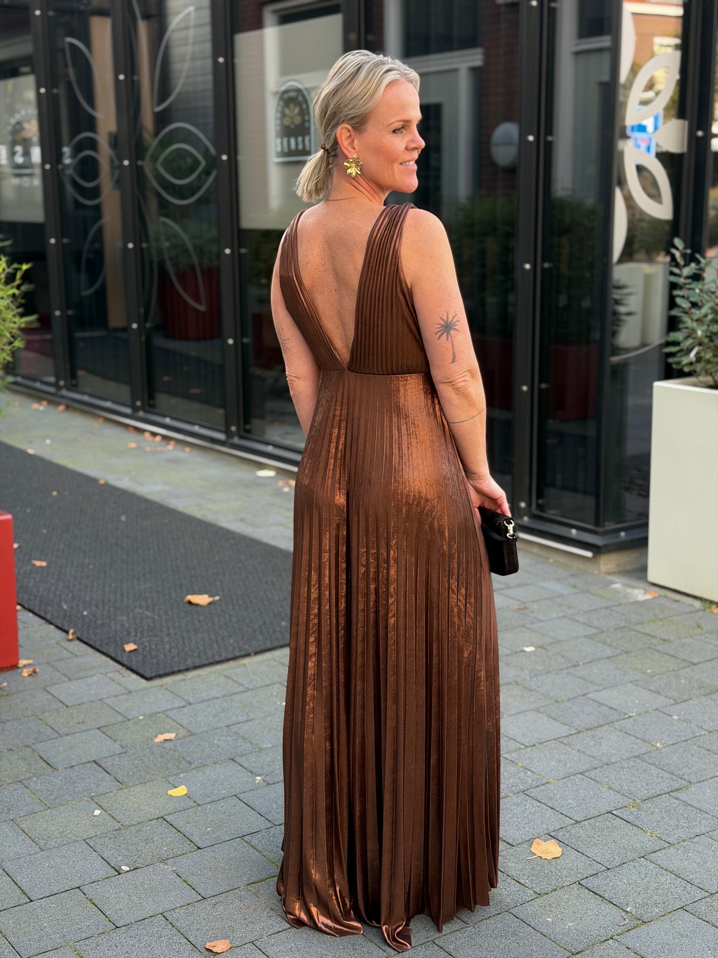 Glam plissé dress bruin