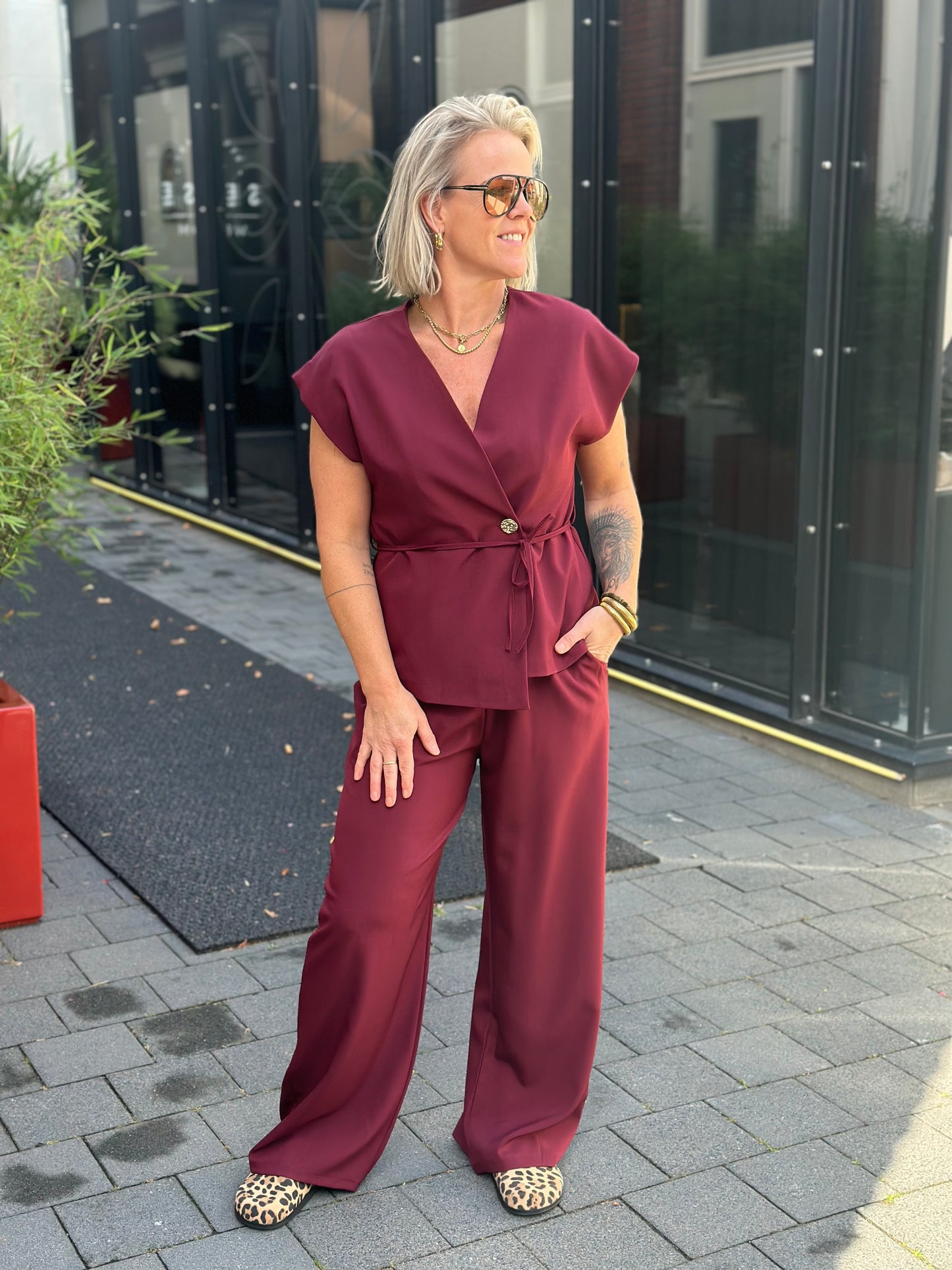 Tweedelige set broek en gilet Bordeaux