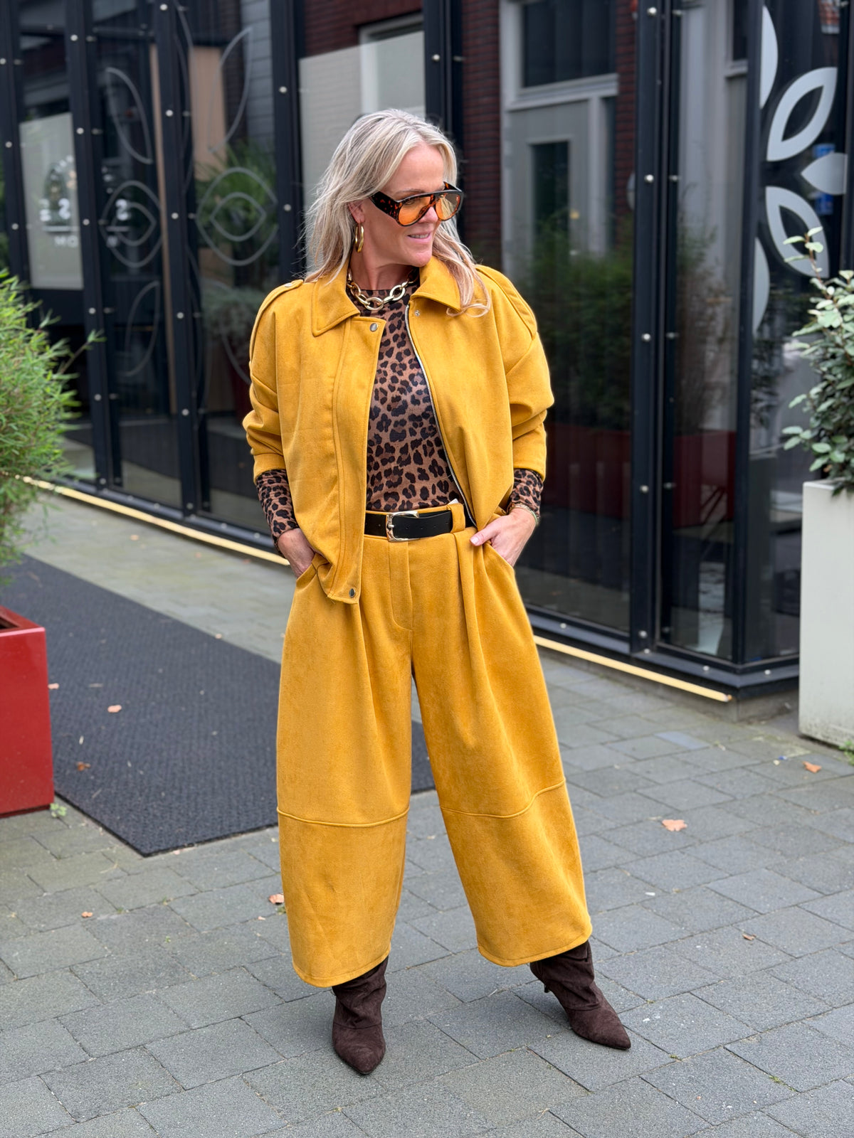 Suedine 7/8 barrel oker geel