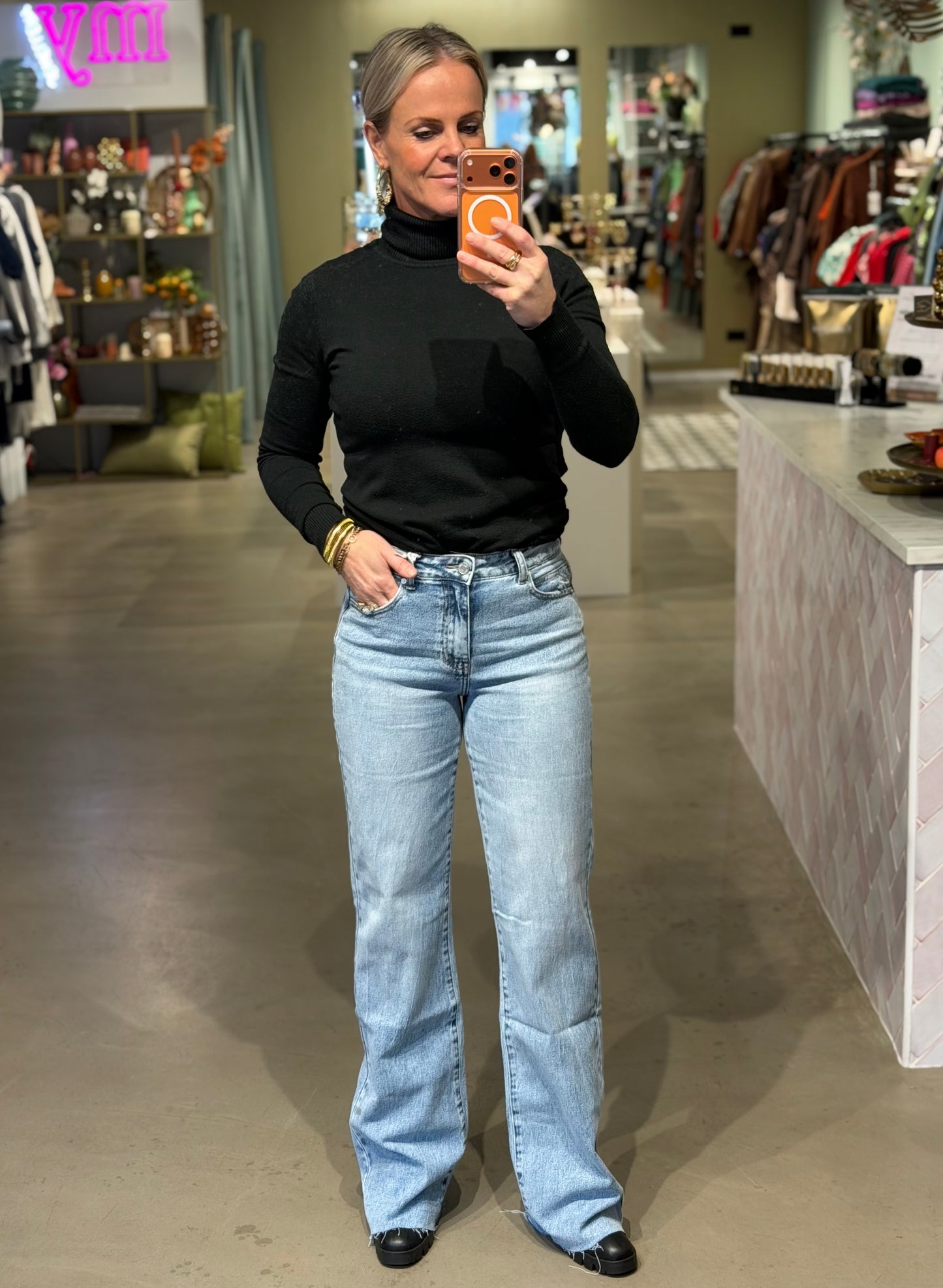 Queen Hearts - Tall wide leg jeans blauw