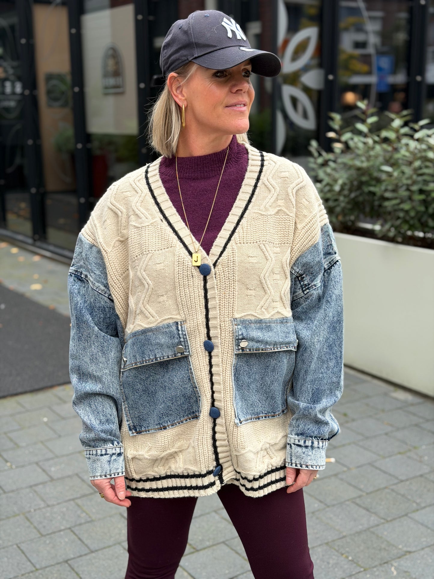 Oversized knitted cardigan denim sleeve