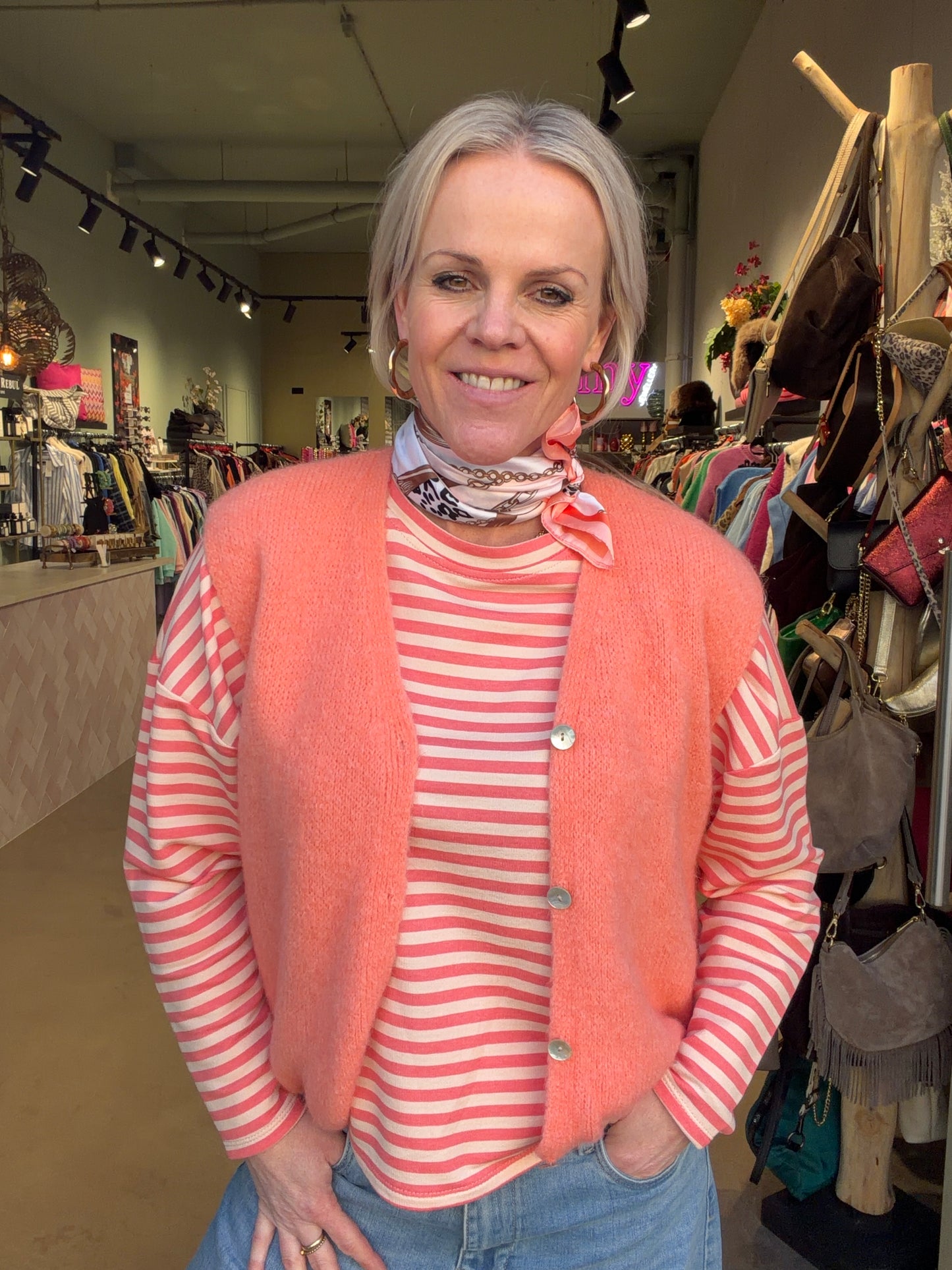 Stripe sweater Peach- beige