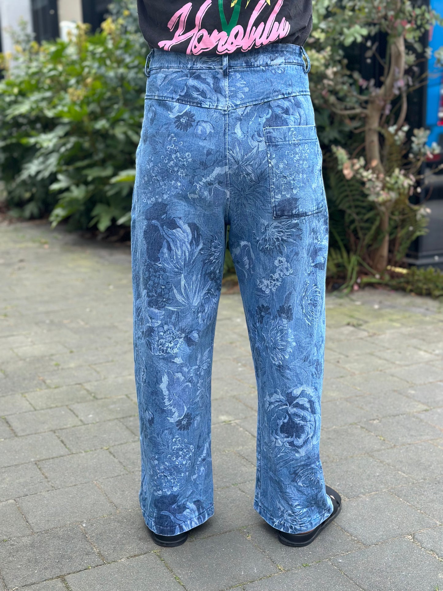 flower jeans balloon fit
