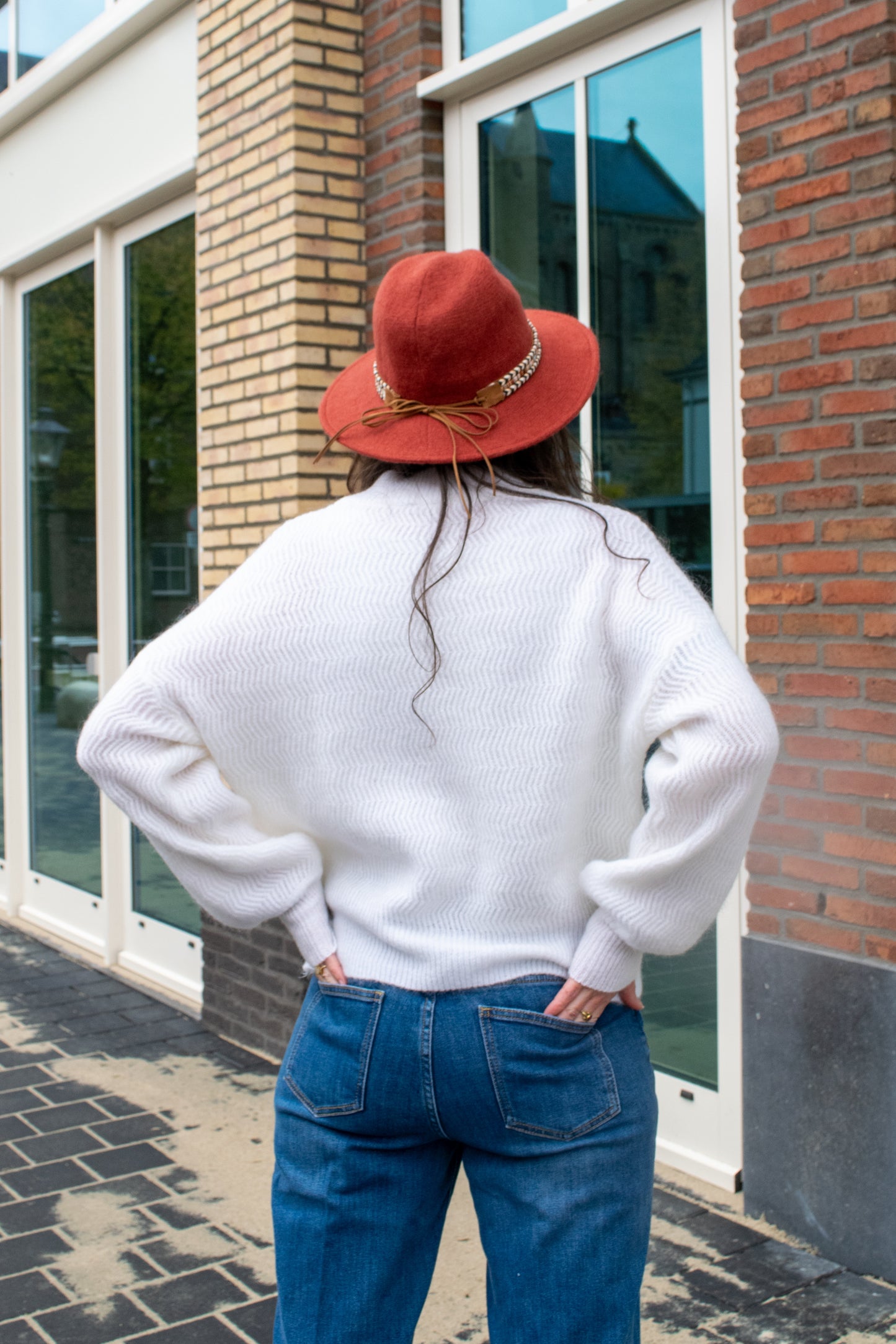 Knitted Sweater Rasty white
