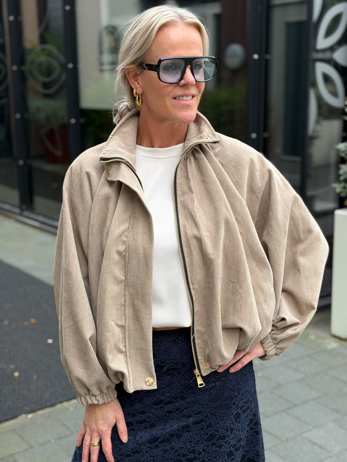Velvet jacket beige