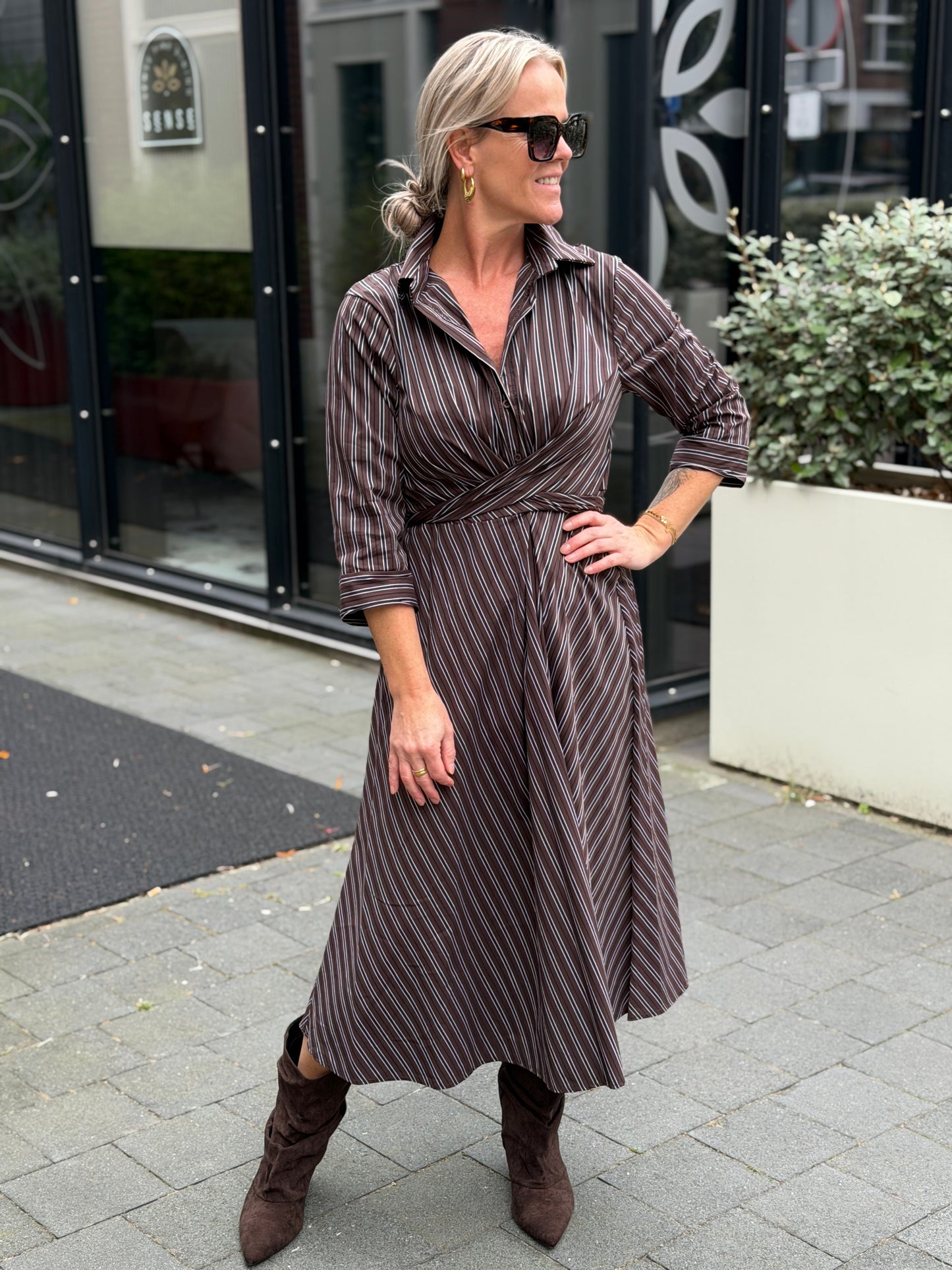 Wikkel jurk Stripe bruin cotton