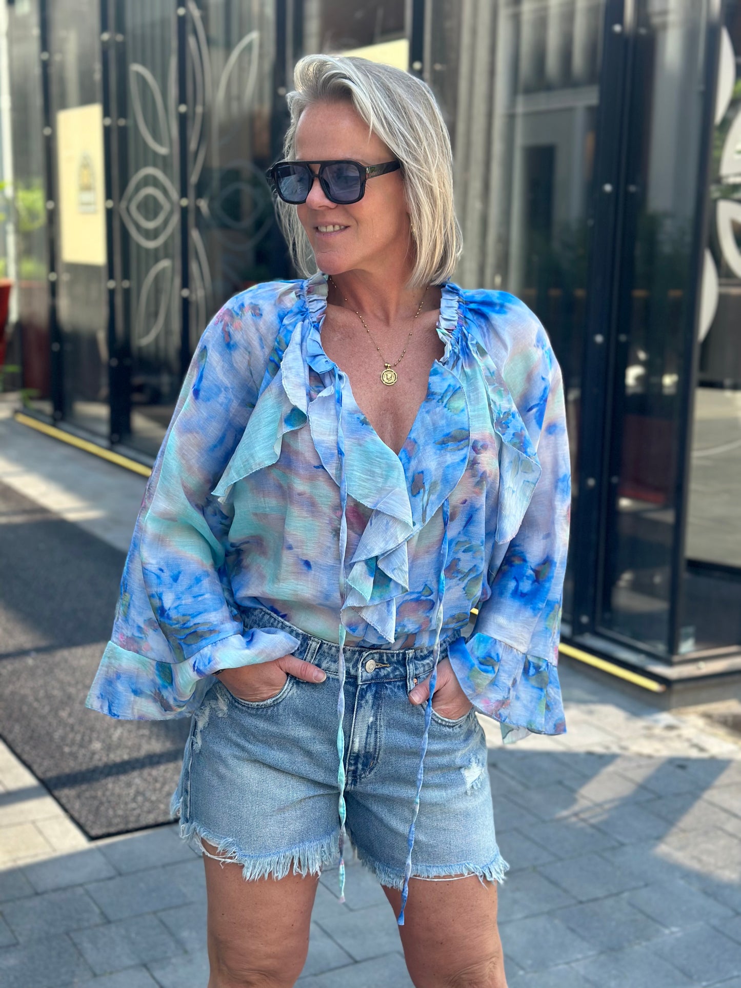 Volant blouse blues