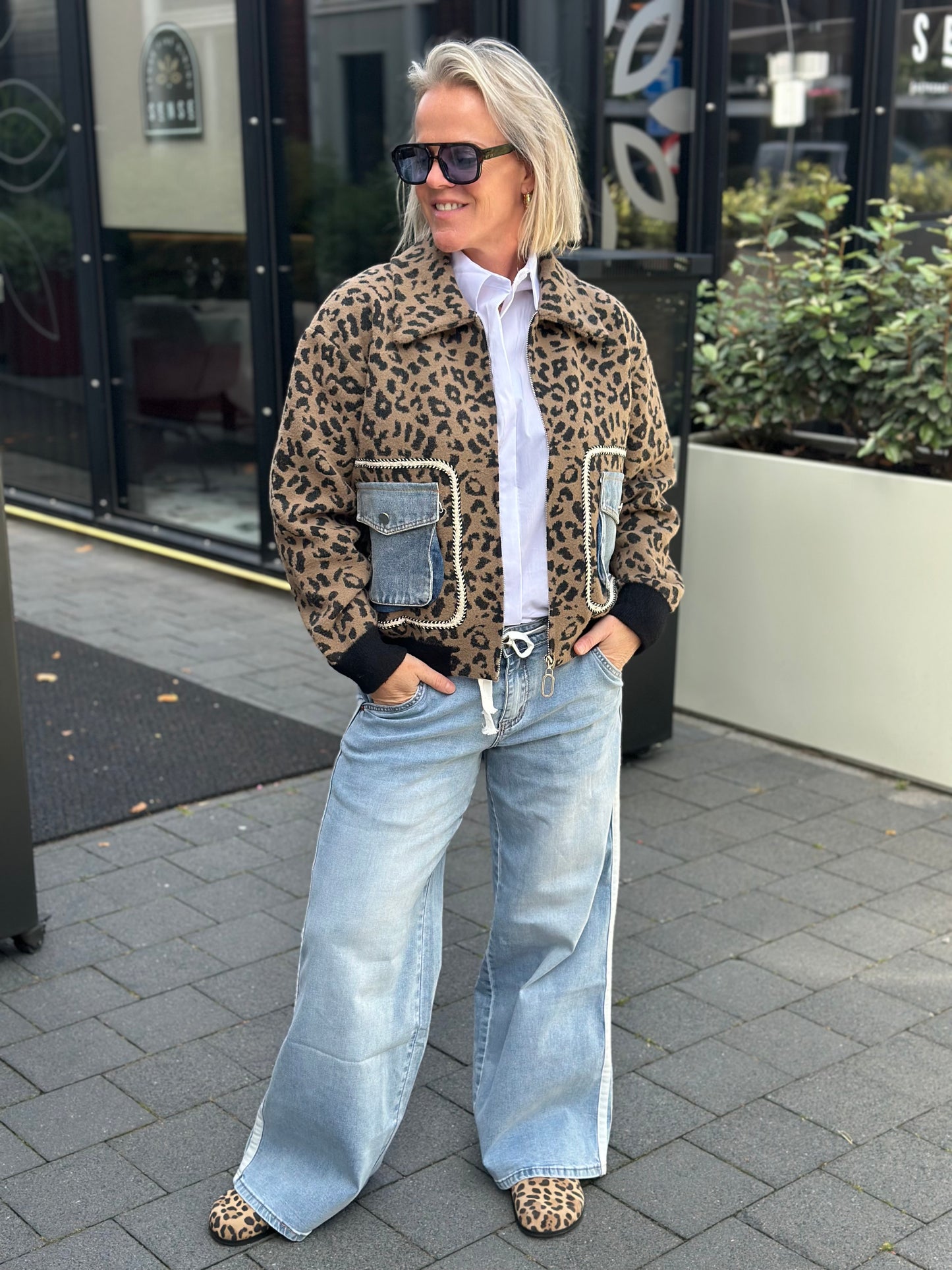 Leopard vest met jeans pockets