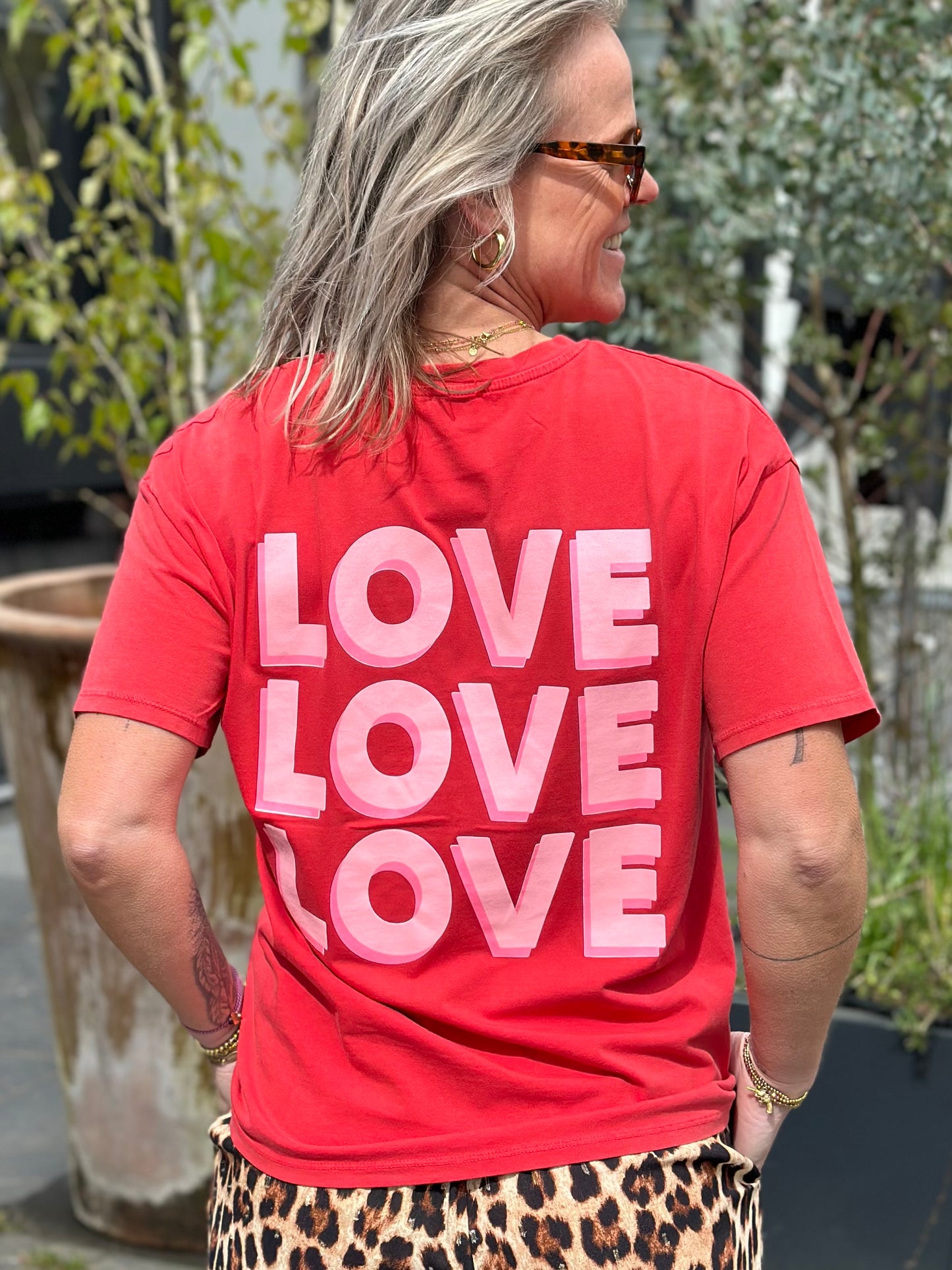 T-shirt Love Love rood