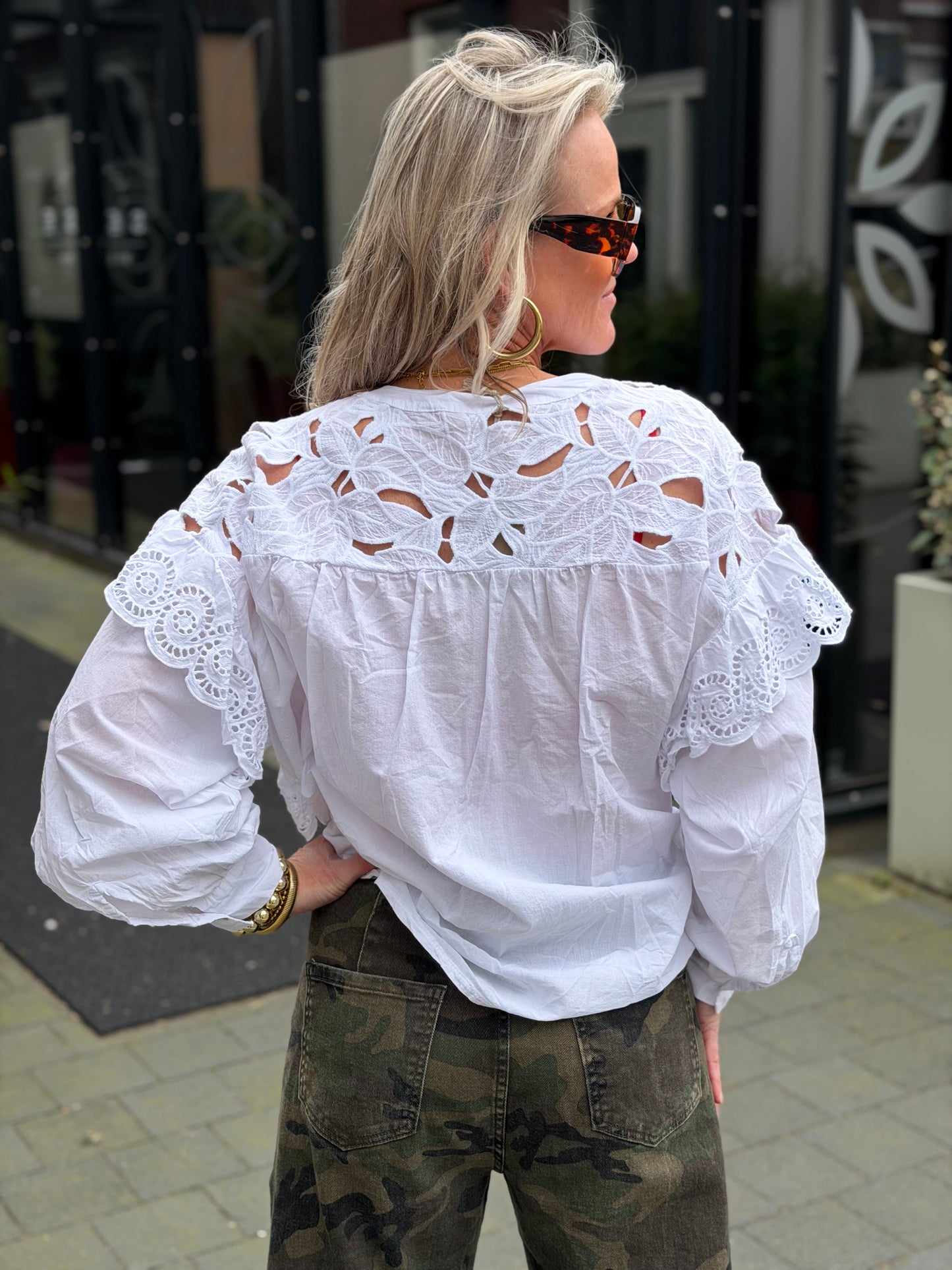 Broderie blouse wit