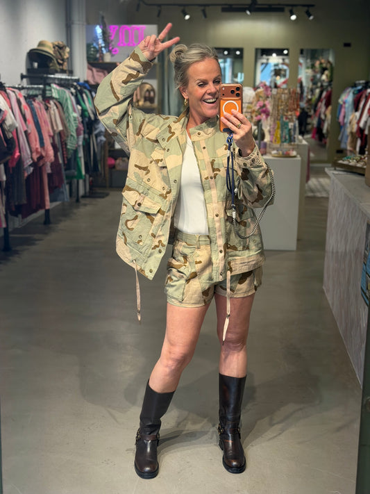 Camouflage short