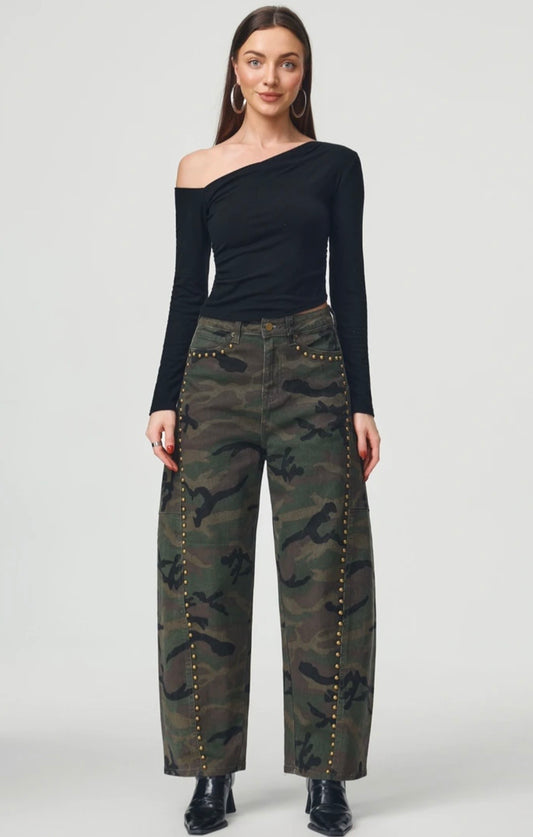 Barrel Jeans studs Camo